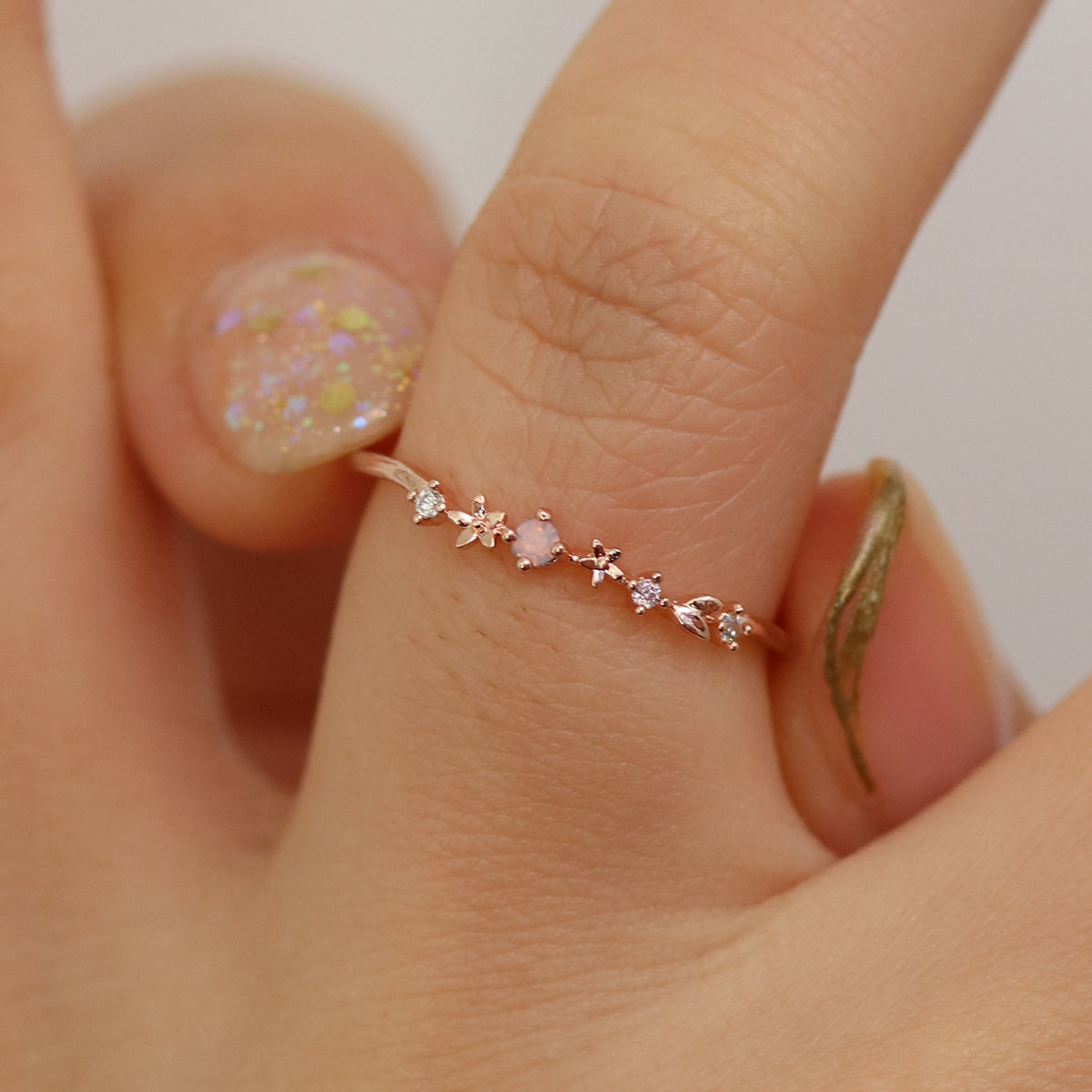 Rose quartz laurel ring-3